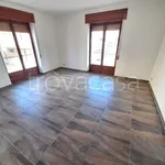 Affitto 4 camera appartamento di 140 m² in Lamezia Terme