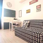 Rent 1 bedroom apartment of 25 m² in Milano