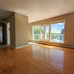 Appartement de 818 m² avec 2 chambre(s) en location à Edmonton