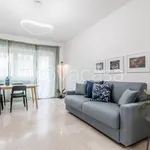 Rent 3 bedroom apartment of 80 m² in Roma