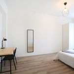 Affitto 4 camera appartamento di 18 m² in Modena