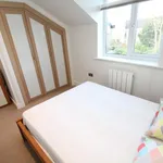 Rent 2 bedroom apartment in Leeds