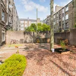 Rent 3 bedroom apartment in Scotland