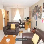 Rent 4 bedroom house in North East England