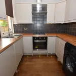 Rent 2 bedroom flat in West Midlands