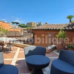 Rent 4 bedroom house of 150 m² in Rome