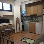 Rent 1 bedroom apartment of 40 m² in Napoli