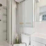 Rent 4 bedroom apartment of 27 m² in Paris