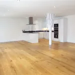 Rent 3 bedroom flat in Hart