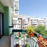 Rent 2 bedroom apartment of 85 m² in Lisboa