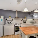 Rent 1 bedroom house in Surfers Paradise