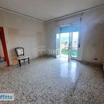 Affitto 2 camera appartamento di 60 m² in Naples