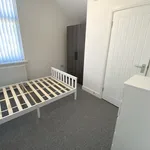 Rent 5 bedroom house in Wales