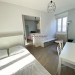 Rent 1 bedroom apartment of 26 m² in Nantes