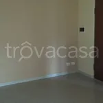 Affitto 3 camera appartamento di 85 m² in Frosinone