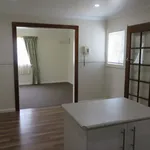 Rent 3 bedroom house of 727 m² in  Orange NSW 2800                        