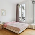 Rent 5 bedroom apartment of 180 m² in Paris