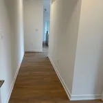 Rent 5 bedroom apartment of 111 m² in Toronto