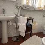 Rent 2 bedroom apartment of 50 m² in Naples