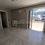 Rent 3 bedroom house of 200 m² in Άλιμος