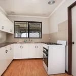 Rent 3 bedroom house in Kardinya