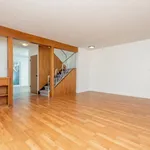 Appartement de 1345 m² avec 4 chambre(s) en location à Calgary