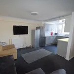 Rent 4 bedroom apartment in West Midlands