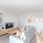 Rent 3 bedroom apartment in barcelona