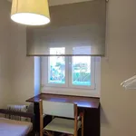 Rent 2 bedroom apartment of 59 m² in lisbon