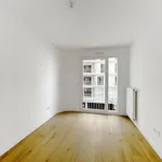 Rent 4 bedroom apartment of 81 m² in Clichy