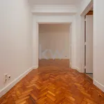 Rent 3 bedroom apartment of 119 m² in Lisbon