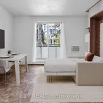 Rent 1 bedroom apartment of 7 m² in Toronto (The Beaches)