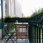 Rent 3 bedroom apartment in Porto