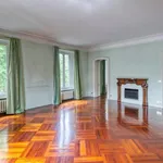 Rent 3 bedroom apartment of 310 m² in torino