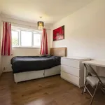 Rent 5 bedroom flat in West Midlands