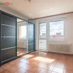 Pronajměte si 4 ložnic/e byt o rozloze 75 m² v Břeclav