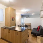 Rent 3 bedroom apartment of 35 m² in Barcelona