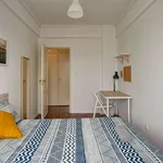 Rent a room in lisbon