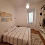 Rent 3 bedroom apartment of 125 m² in lisbon