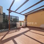 Rent 2 bedroom apartment of 45 m² in Naples