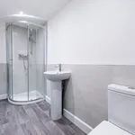 Rent 6 bedroom house in Leeds