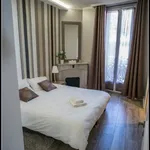 Appartement de 120 m² avec 4 chambre(s) en location à Cannes