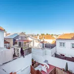 Rent 2 bedroom apartment of 75 m² in Cascais