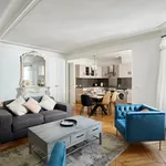 Appartement de 1001 m² avec 3 chambre(s) en location à Paris