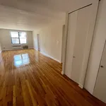 Rent 2 bedroom apartment in Queens