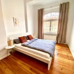 Rent 1 bedroom apartment of 66 m² in Berlin