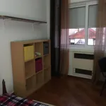 Rent 3 bedroom apartment in Porto