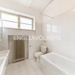 Rent 6 bedroom apartment of 376 m² in Prague