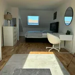 Rent a room of 90 m² in Düsseldorf