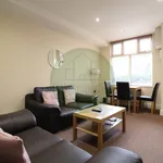 Rent 2 bedroom house in Leeds